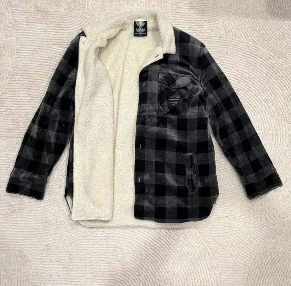 Crooks & Castles Sherpa Lined Plaid Flannel Jacket Size L Black Gray